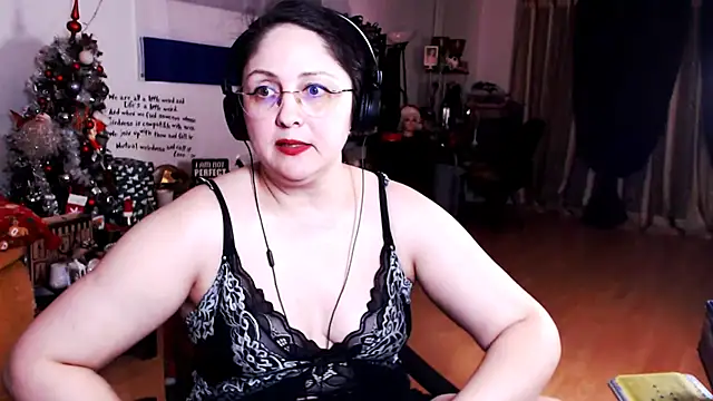 Snapshot of Imperatriza chatting on January 30, 2025, 7:04 pm Imperatriza online show from January 30, 2025, 7:04 pm