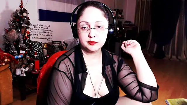 Snapshot of Imperatriza chatting on February 3, 2025, 9:29 pm Imperatriza online show from February 3, 2025, 9:29 pm
