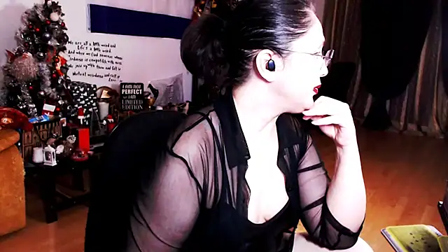 Snapshot of Imperatriza chatting on February 4, 2025, 9:41 pm Imperatriza online show from February 4, 2025, 9:41 pm