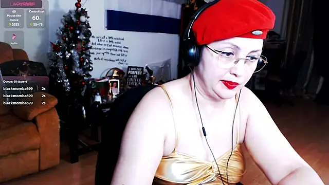 Snapshot of Imperatriza chatting on February 25, 2025, 7:36 pm Imperatriza online show from February 25, 2025, 7:36 pm