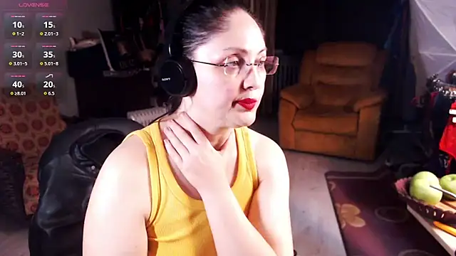 Snapshot of Imperatriza chatting on October 19, 2025, 12:44 am Imperatriza online show from October 19, 2025, 12:44 am