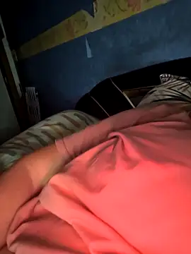 Snapshot of poussychats chatting on September 26, 2025, 9:08 pm poussychats online show from September 26, 2025, 9:08 pm