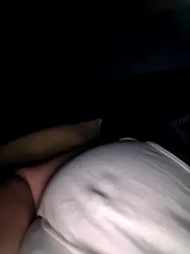 Snapshot of poussychats chatting on October 15, 2025, 9:15 pm poussychats online show from October 15, 2025, 9:15 pm