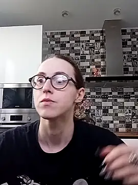 MartiniiSelenna online show from March 4, 2025, 7:08 am