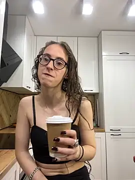 MartiniiSelenna online show from September 11, 2025, 5:51 am