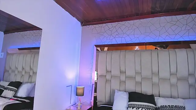 AngelineHeet online show from December 4, 2024, 4:32 am