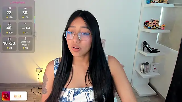 Snapshot of isa_bellaa0 chatting on December 2, 2025, 1:05 pm isa bellaa0 online show from December 2, 2025, 1:05 pm