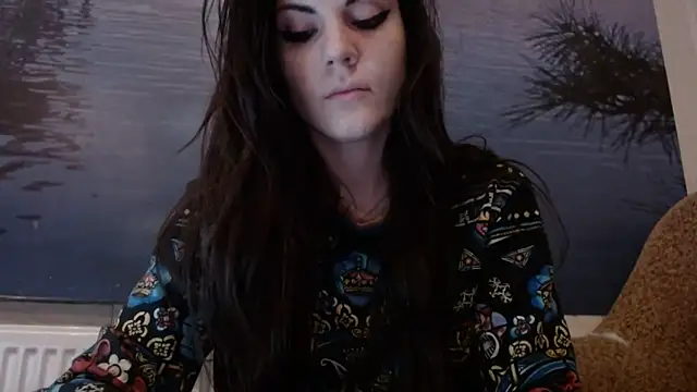 Snapshot of AliceTailor chatting on February 26, 2025, 5:31 am AliceTailor online show from February 26, 2025, 5:31 am