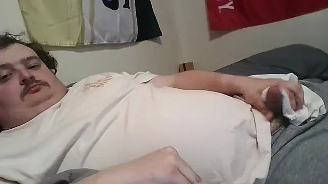 YelpedAverting online show from December 4, 2025, 3:05 am