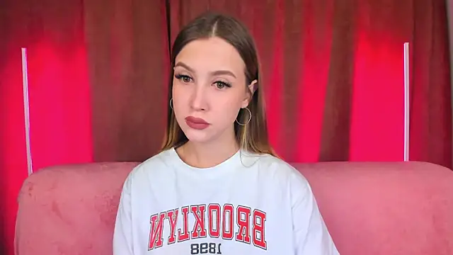 VitalinaBlue online show from November 16, 2025, 1:22 am