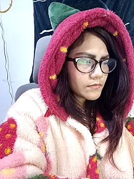 Snapshot of ZUCAAT chatting on October 11, 2025, 4:01 am ZUCAAT online show from October 11, 2025, 4:01 am