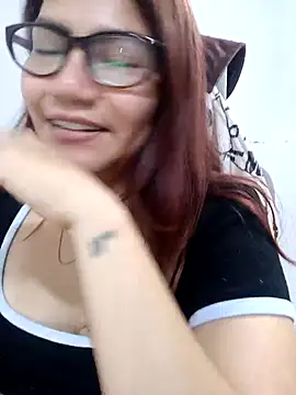 ZUCAAT online show from November 17, 2025, 4:29 am