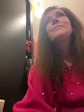 Lwhite1 online show from March 2, 2025, 11:42 pm