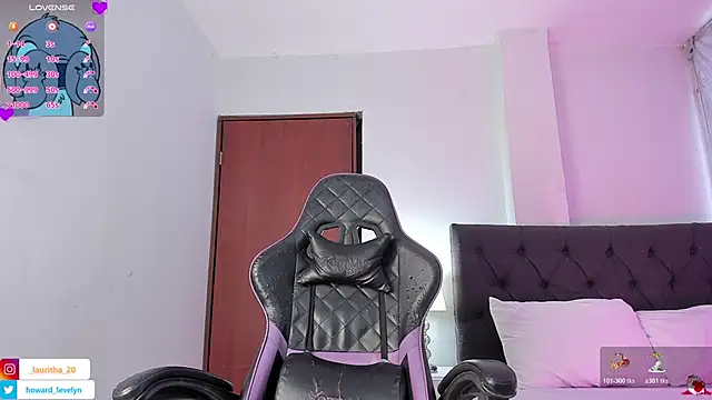 evelyn 23 online show from November 2, 2025, 3:03 pm