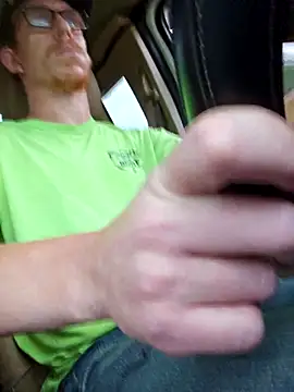 Snapshot of REDHAMMER_ chatting on September 24, 2025, 8:45 pm REDHAMMER  online show from September 24, 2025, 8:45 pm