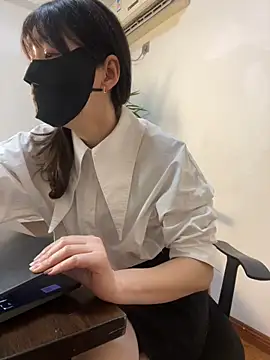 Annabody online show from February 15, 2025, 4:12 pm