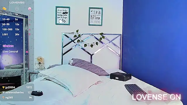 Snapshot of littleebonny chatting on January 12, 2025, 7:42 pm littleebonny online show from January 12, 2025, 7:42 pm