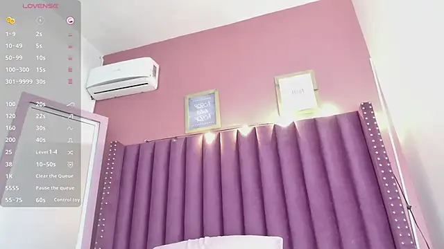 Snapshot of littleebonny chatting on September 28, 2025, 7:41 pm littleebonny online show from September 28, 2025, 7:41 pm