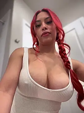 Snapshot of shaarebaare chatting on October 16, 2025, 8:26 am shaarebaare online show from October 16, 2025, 8:26 am