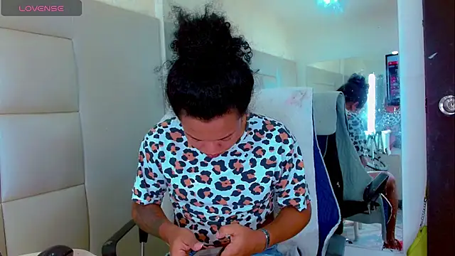 KayleighDreams  online show from March 13, 2025, 3:11 am