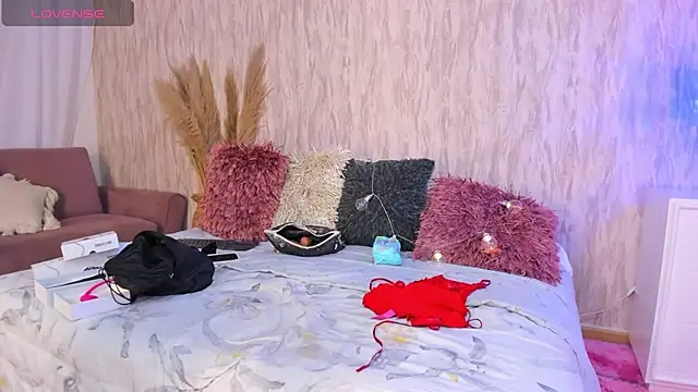 Snapshot of emily_parkerr chatting on January 23, 2025, 2:39 pm emily parkerr online show from January 23, 2025, 2:39 pm