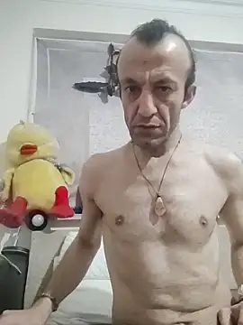 Snapshot of Aktorihann chatting on November 18, 2025, 10:14 pm Aktorihann online show from November 18, 2025, 10:14 pm