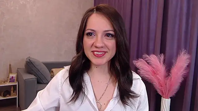 SusanMorado online show from November 3, 2025, 9:21 am