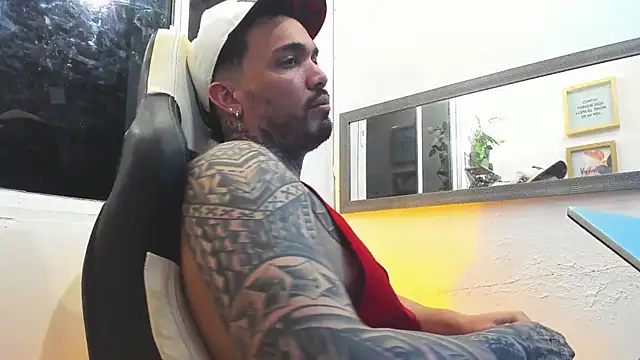 Angel sex latin online show from February 6, 2025, 6:40 am