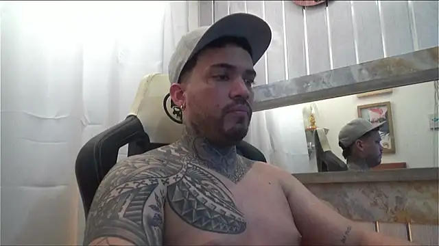 Angel sex latin online show from October 12, 2025, 4:00 am