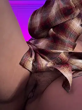 Snapshot of miacanela_xo chatting on February 5, 2025, 6:35 am miacanela xo online show from February 5, 2025, 6:35 am