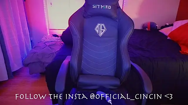 Snapshot of miacanela_xo chatting on February 8, 2025, 5:18 am miacanela xo online show from February 8, 2025, 5:18 am