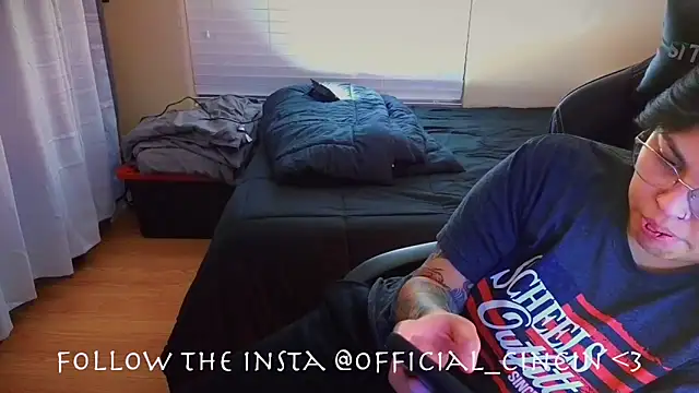 Snapshot of miacanela_xo chatting on February 13, 2025, 1:29 am miacanela xo online show from February 13, 2025, 1:29 am