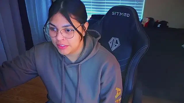 Snapshot of miacanela_xo chatting on February 22, 2025, 11:46 pm miacanela xo online show from February 22, 2025, 11:46 pm