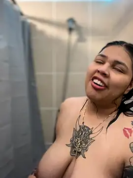 Snapshot of miacanela_xo chatting on December 4, 2025, 4:22 am miacanela xo online show from December 4, 2025, 4:22 am