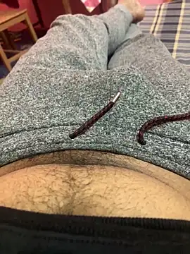 Snapshot of SweetFatBoy chatting on February 3, 2025, 3:59 pm SweetFatBoy online show from February 3, 2025, 3:59 pm