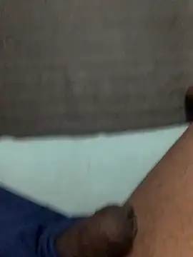 Snapshot of SweetFatBoy chatting on March 10, 2025, 4:46 pm SweetFatBoy online show from March 10, 2025, 4:46 pm