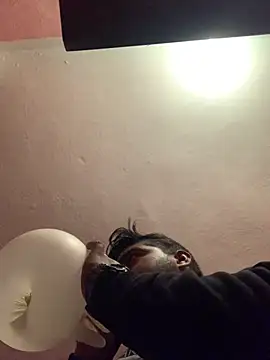 Snapshot of SweetFatBoy chatting on March 11, 2025, 4:29 pm SweetFatBoy online show from March 11, 2025, 4:29 pm