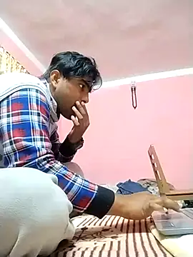 Snapshot of SweetFatBoy chatting on March 12, 2025, 3:40 pm SweetFatBoy online show from March 12, 2025, 3:40 pm