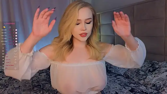 Snapshot of AsteriaHamel chatting on February 7, 2025, 12:06 pm AsteriaHamel online show from February 7, 2025, 12:06 pm