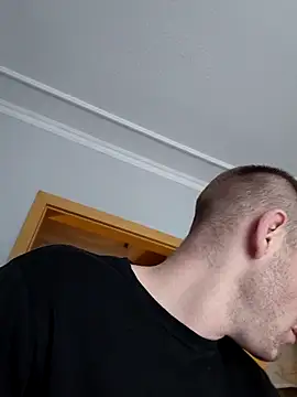 Bartzrl online show from September 13, 2025, 7:52 am