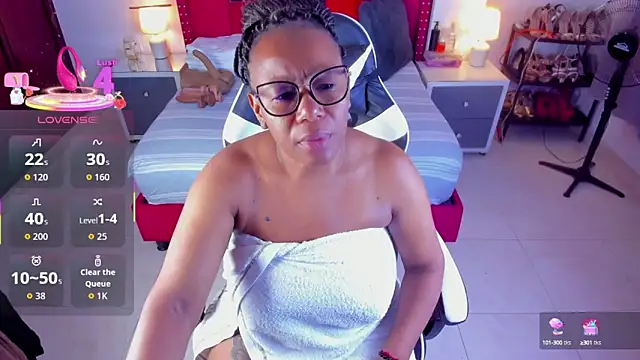 ShantalDior online show from September 9, 2025, 3:06 am