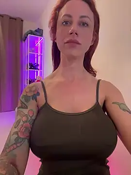 SmilingDutchie online show from March 22, 2025, 6:36 pm