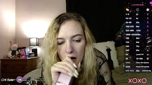 EllieeRose online show from February 3, 2025, 6:49 pm