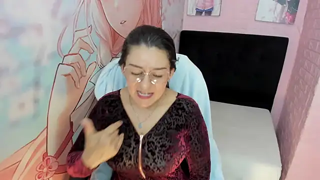 Snapshot of AllysonMilf69 chatting on November 1, 2025, 2:19 pm AllysonMilf69 online show from November 1, 2025, 2:19 pm