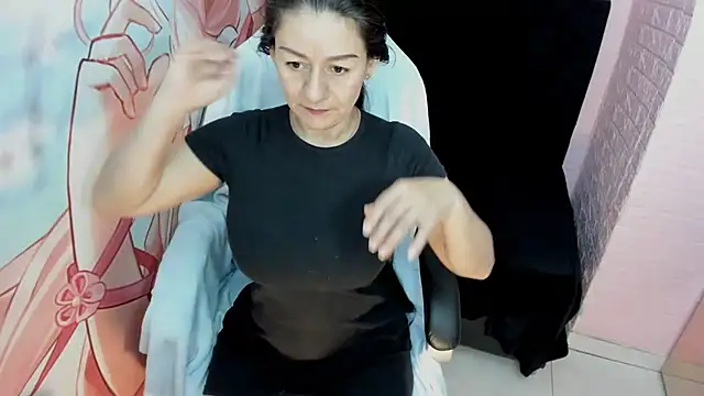 Snapshot of AllysonMilf69 chatting on November 11, 2025, 1:55 pm AllysonMilf69 online show from November 11, 2025, 1:55 pm