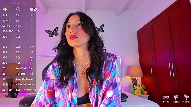 LyaEvanss online show from January 8, 2025, 2:03 pm