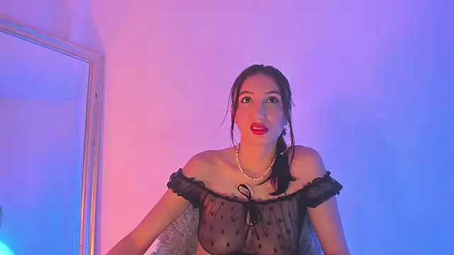 LyaEvanss online show from October 8, 2025, 1:42 pm