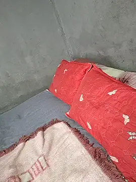 Petrossa online show from September 12, 2025, 6:57 am