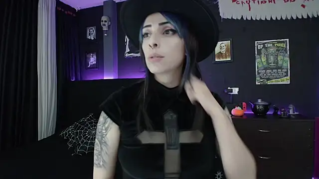 Snapshot of Goddess_Mortem chatting on January 28, 2025, 12:05 am Goddess Mortem online show from January 28, 2025, 12:05 am