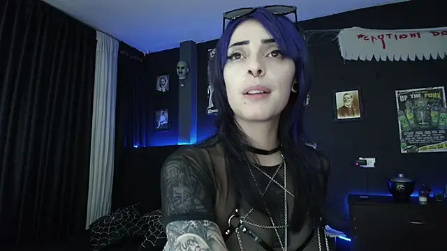 Snapshot of Goddess_Mortem chatting on February 3, 2025, 4:04 am Goddess Mortem online show from February 3, 2025, 4:04 am